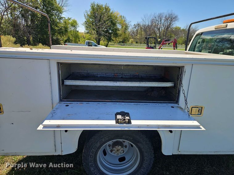 image for item EB8326 2012 Ford F350 Super Duty SuperCab utility bed pickup truck