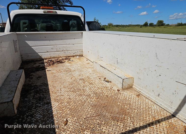 image for item EB8326 2012 Ford F350 Super Duty SuperCab utility bed pickup truck