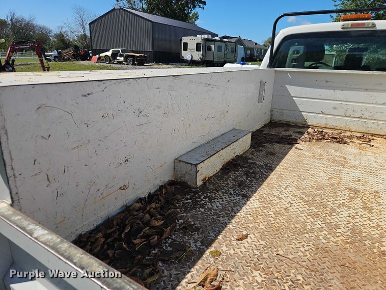 image for item EB8326 2012 Ford F350 Super Duty SuperCab utility bed pickup truck