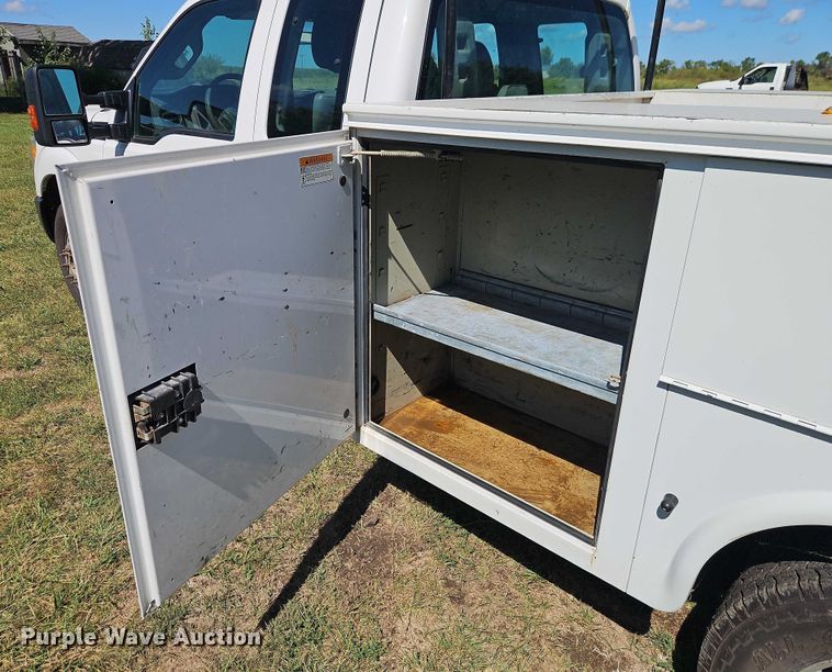 image for item EB8326 2012 Ford F350 Super Duty SuperCab utility bed pickup truck