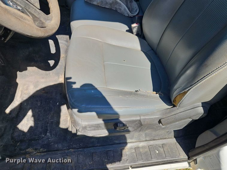 image for item EB8326 2012 Ford F350 Super Duty SuperCab utility bed pickup truck