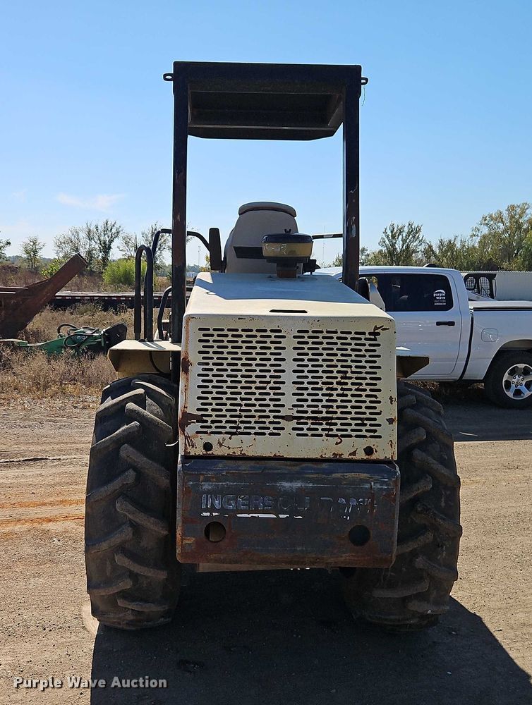 image for item EB8396 1998 Ingersoll Rand SD-70F Pro Pac single drum vibratory roller