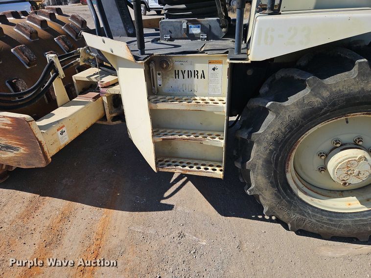 image for item EB8396 1998 Ingersoll Rand SD-70F Pro Pac single drum vibratory roller