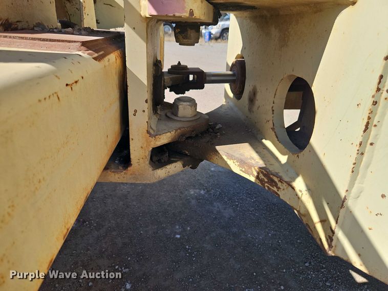 image for item EB8396 1998 Ingersoll Rand SD-70F Pro Pac single drum vibratory roller