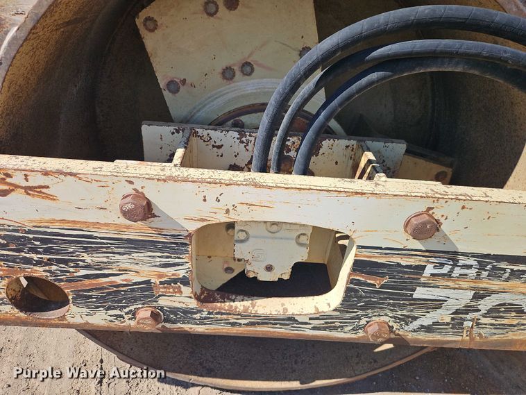 image for item EB8396 1998 Ingersoll Rand SD-70F Pro Pac single drum vibratory roller