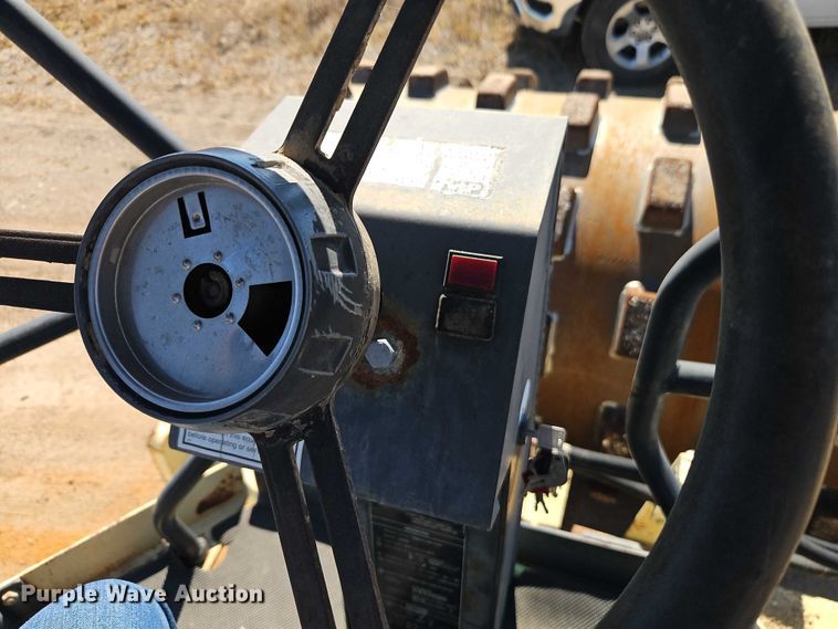 image for item EB8396 1998 Ingersoll Rand SD-70F Pro Pac single drum vibratory roller