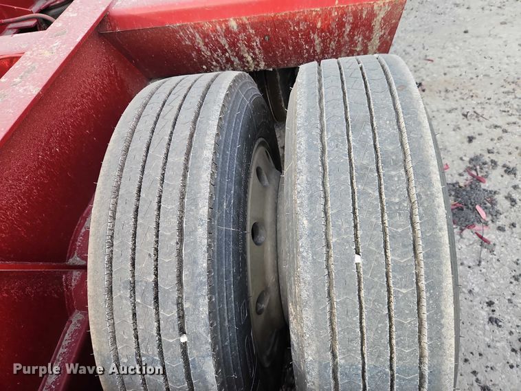 image for item EB8397 1990 Trail King Industries TK70DGP-432 lowboy equipment trailer