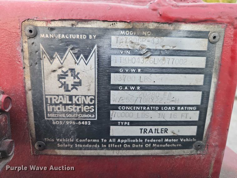 image for item EB8397 1990 Trail King Industries TK70DGP-432 lowboy equipment trailer