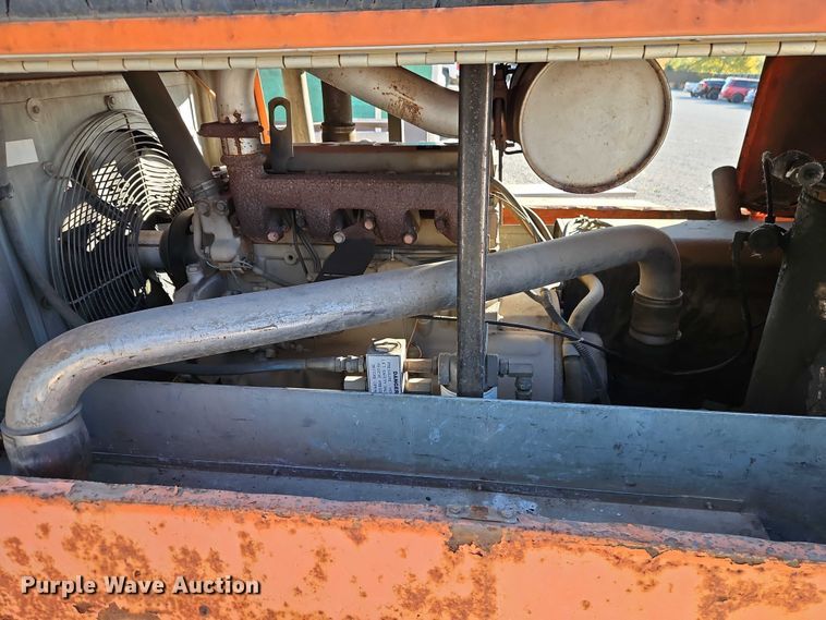 image for item EB8407 Sullivan Palatek D185Q air compressor