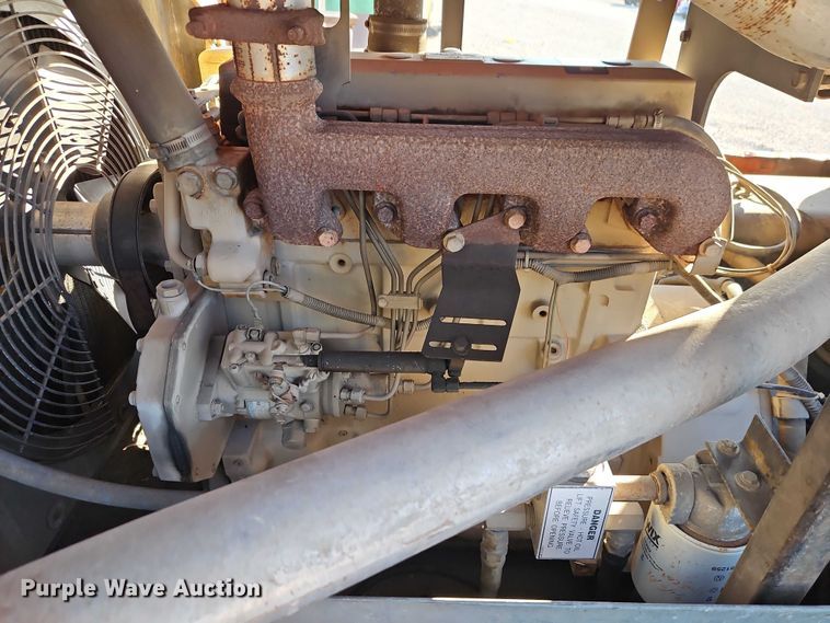 image for item EB8407 Sullivan Palatek D185Q air compressor