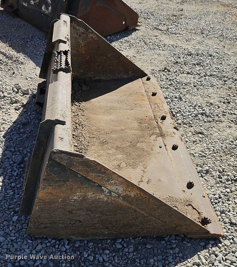 image for item EB8414 John Deere D60 skid steer bucket