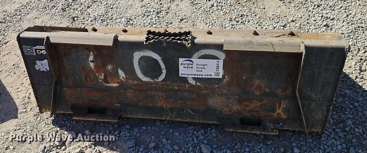 image for item EB8414 John Deere D60 skid steer bucket