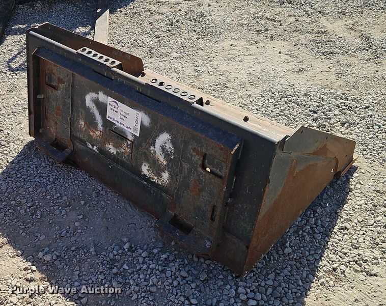 image for item EB8415 Skid steer bucket