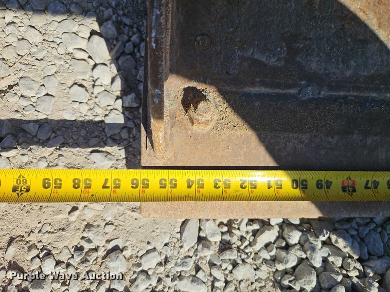 image for item EB8415 Skid steer bucket