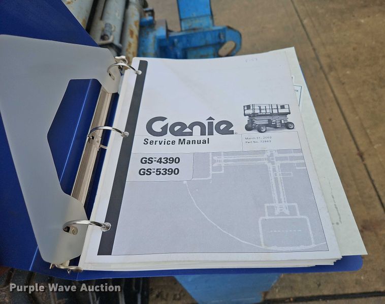 image for item EB8420 2004 Genie GS-5390 scissor lift