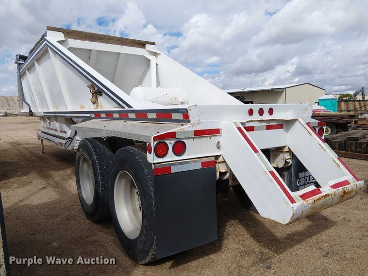 image for item EC1233 1999 Red River bottom dump trailer