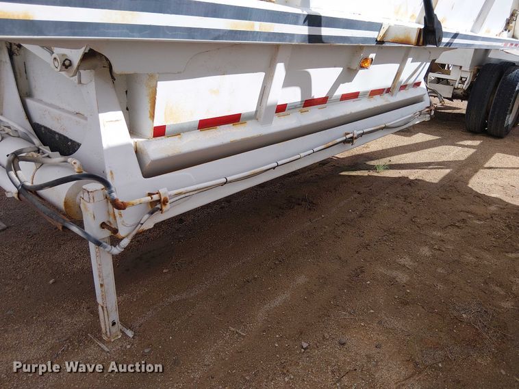 image for item EC1233 1999 Red River bottom dump trailer
