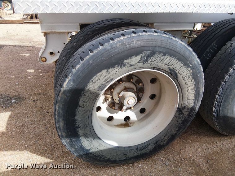 image for item EC1233 1999 Red River bottom dump trailer