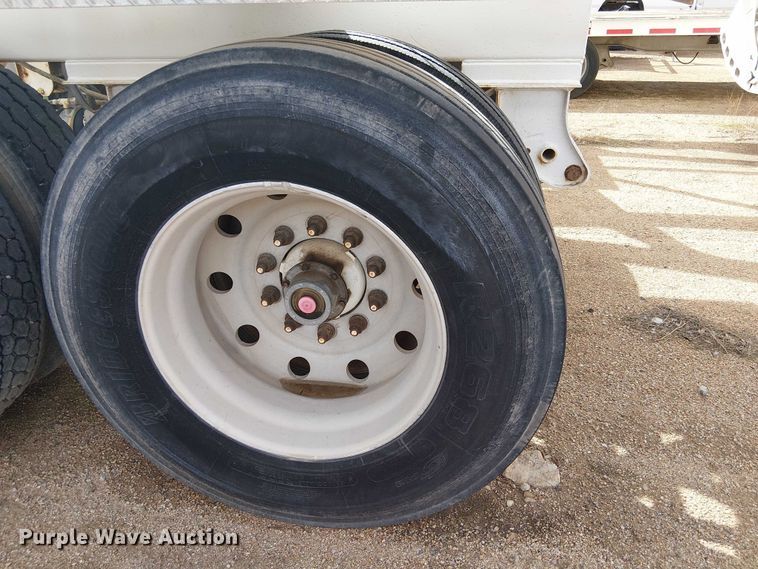 image for item EC1233 1999 Red River bottom dump trailer