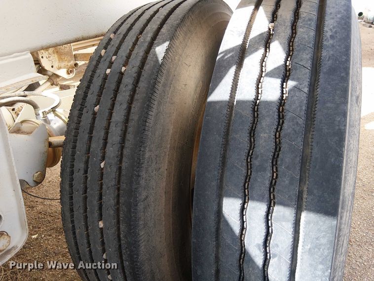 image for item EC1233 1999 Red River bottom dump trailer