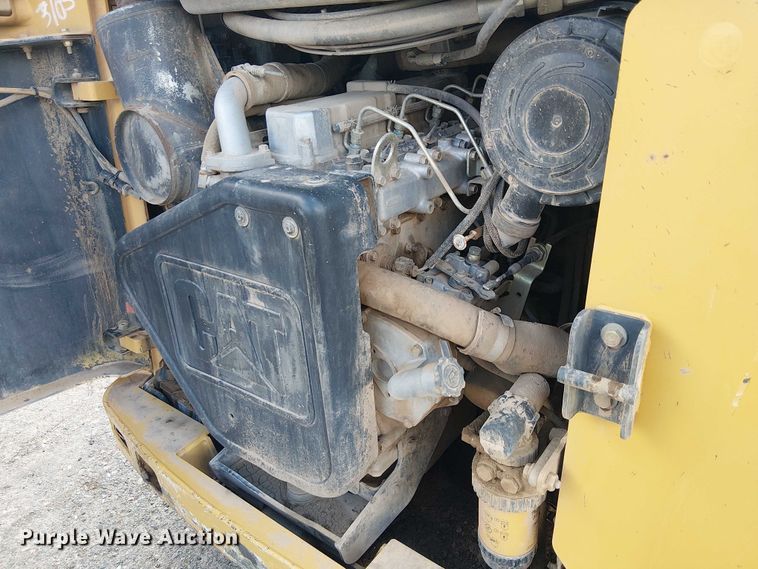 image for item EC1237 2005 Caterpillar 268B skid steer loader