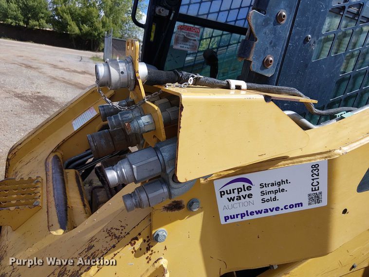 image for item EC1238 2009 Caterpillar 279C tracked skid steer loader