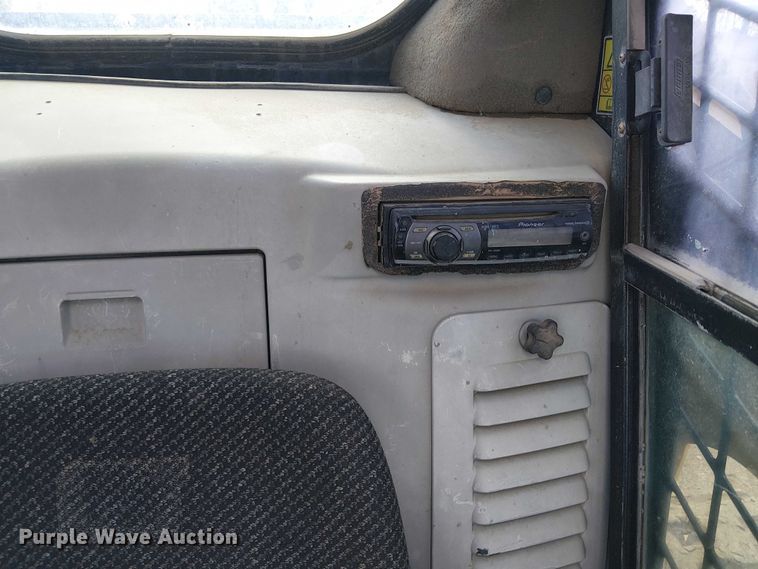 image for item EC1238 2009 Caterpillar 279C tracked skid steer loader