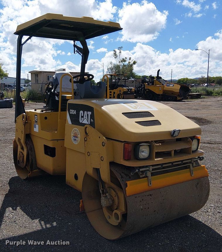 COMPACTADOR 2008 CATERPILLAR CB34