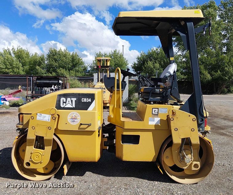 image for item EC1239 2008 Caterpillar CB-34 double drum vibratory roller