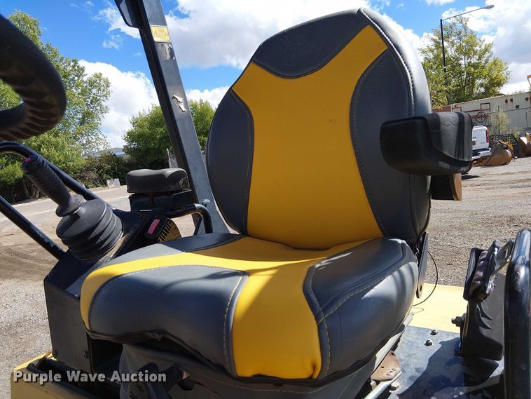 image for item EC1239 2008 Caterpillar CB-34 double drum vibratory roller