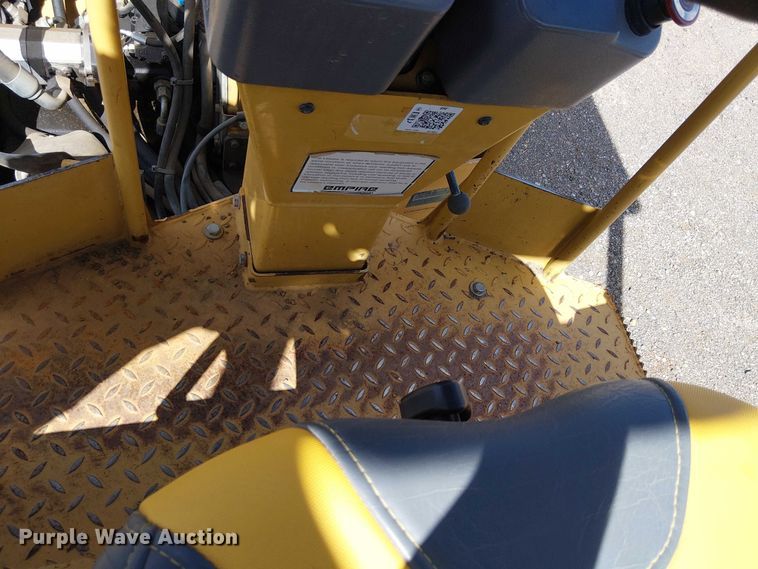 image for item EC1239 2008 Caterpillar CB-34 double drum vibratory roller