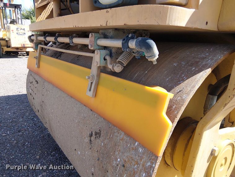 image for item EC1239 2008 Caterpillar CB-34 double drum vibratory roller