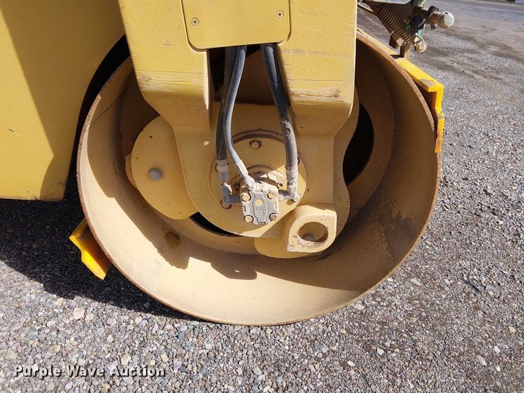 image for item EC1239 2008 Caterpillar CB-34 double drum vibratory roller
