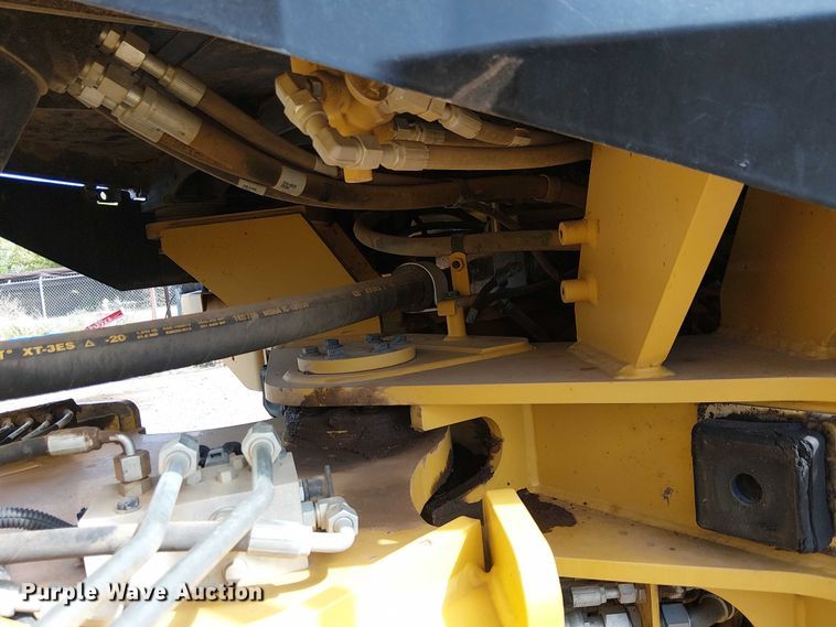 image for item EC1240 2014 Caterpillar 930K wheel loader