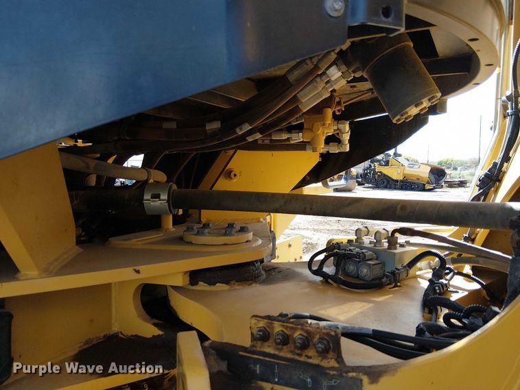 image for item EC1240 2014 Caterpillar 930K wheel loader