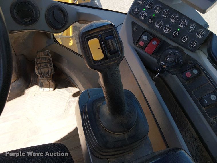 image for item EC1240 2014 Caterpillar 930K wheel loader