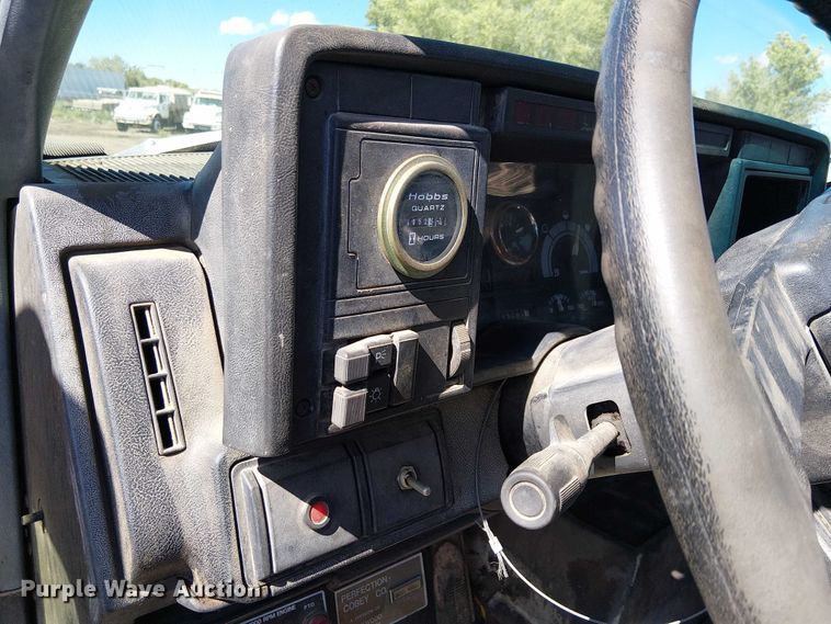 image for item EC1241 1990 GMC C7 asphalt patch truck