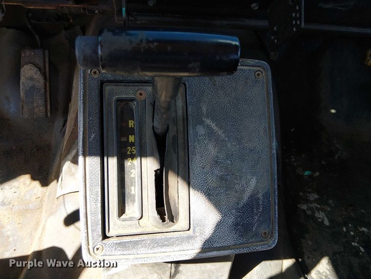 image for item EC1241 1990 GMC C7 asphalt patch truck