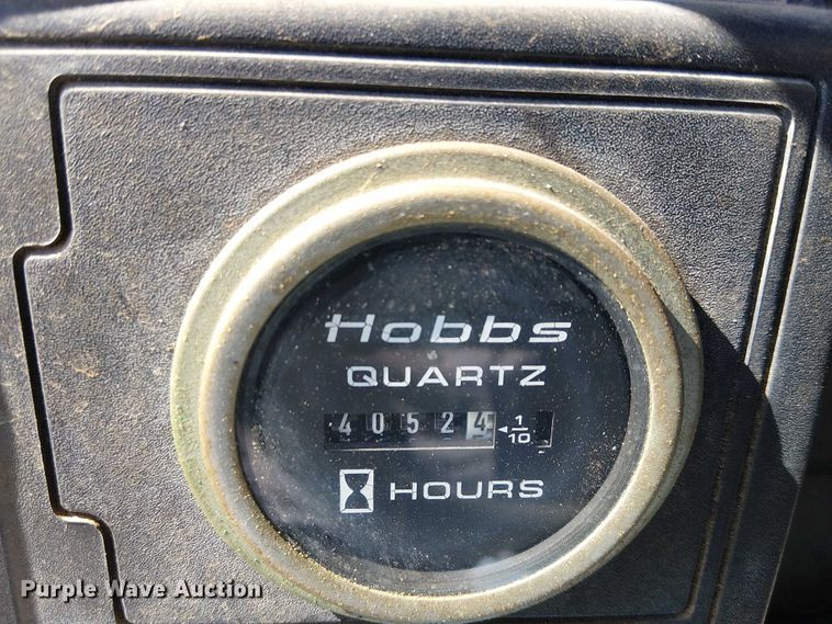 image for item EC1241 1990 GMC C7 asphalt patch truck