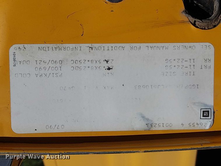 image for item EC1241 1990 GMC C7 asphalt patch truck