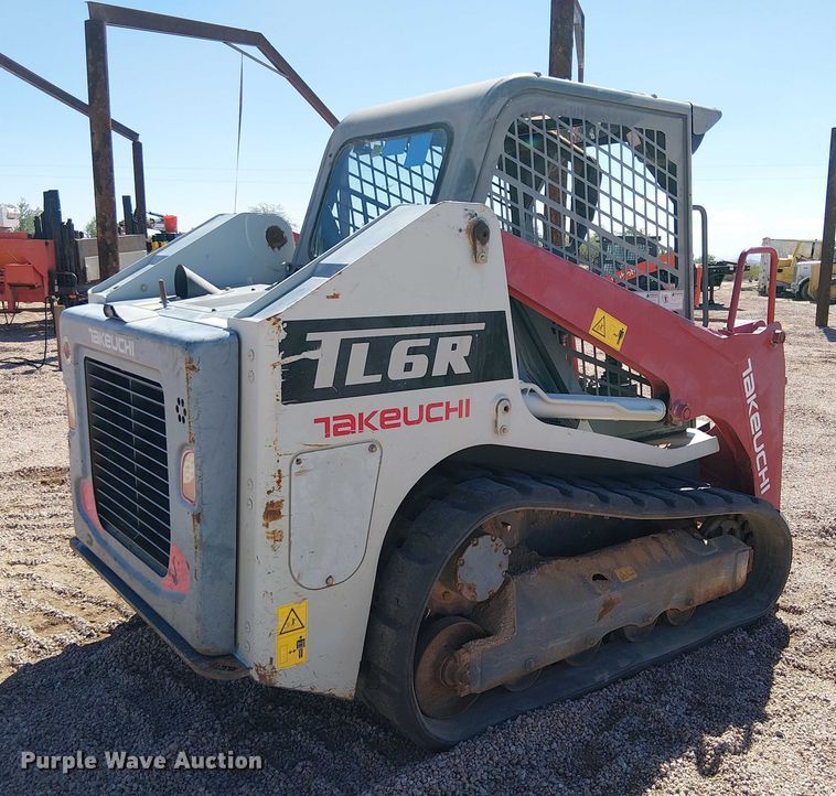 MINI CARGADOR SOBRE ORUGAS 2019 TAKEUCHI TL6R