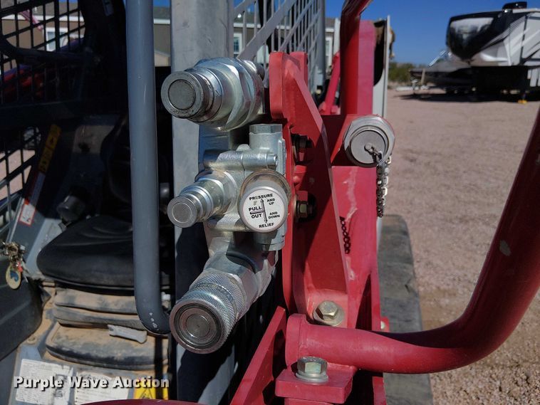 image for item EC1243 2019 Takeuchi TL6R tracked skid steer loader