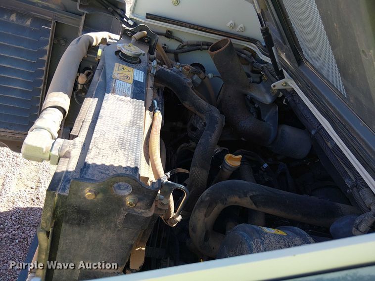 image for item EC1243 2019 Takeuchi TL6R tracked skid steer loader