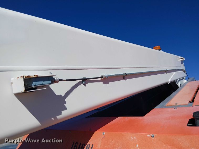 image for item EC1254 2015 Snorkel TB86J boom lift