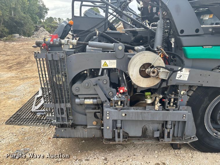 image for item EC3858 2017 Vogele SUPER 1703-3i paver