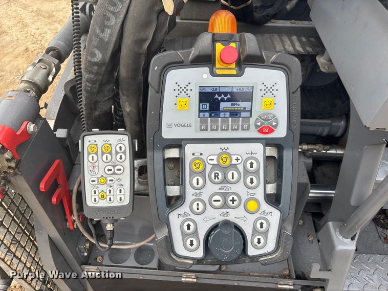 image for item EC3858 2017 Vogele SUPER 1703-3i paver