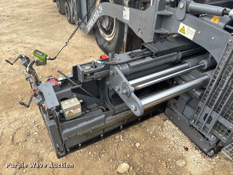 image for item EC3858 2017 Vogele SUPER 1703-3i paver