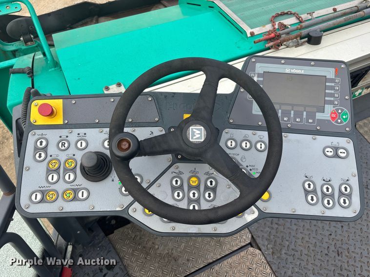 image for item EC3858 2017 Vogele SUPER 1703-3i paver