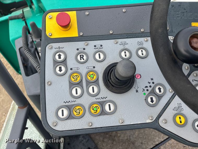 image for item EC3858 2017 Vogele SUPER 1703-3i paver