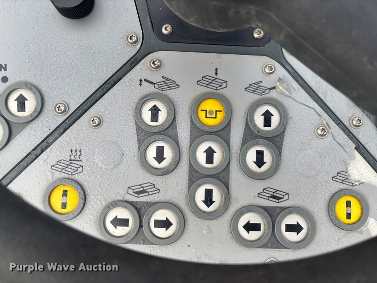 image for item EC3858 2017 Vogele SUPER 1703-3i paver